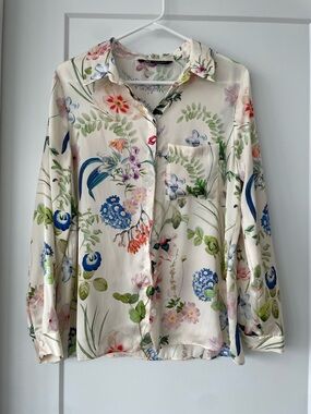 Floral Button-Up Silky Blouse